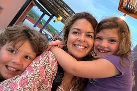 Michelle Cairo's Instagram, Twitter & Facebook