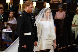 Cinderella's royal wedding (also known titled the perfect dress) is the first royal wedding story of the royal weddings book series, and the second wedding book based on cinderella. Royal Wedding Be Beautiful India