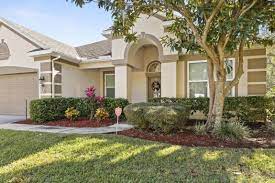 Property For Rent In Jacksonville Florida For 2 295 Month With 5 Bedrooms And 3 Bathrooms This 2 744 Sq Property For Rent Real Estate Commercial Real Estate