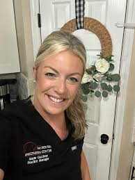 breastlift scars still visible after 3 years