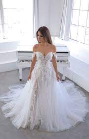 Bridal Wardrobe Designer Wedding Gowns