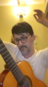 Se llenó de bots de la India en un vivo de Ojeda. Casi 40 mil bots apoyando  al cand1dato uruguayo. Esta si que es una campañA con trascendencia  internacional. #bots #uruguay #india #ganesha ...