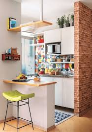 Jika anda memiliki space agak luas untuk dapur, anda bisa merancang dapur minimalis modern dengan desain sederhana namun elegan ini. 5 Contoh Inspirasi Dapur Minimalis Dengan Tata Desain Tepat