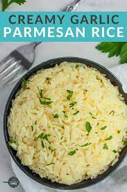 Garlic Parmesan Rice Is A Fast Weeknight Side Dish That The Whole Family Will Love Made In The Insta Rice Side Dish Recipes Rice Recipes Side Rice Side Dishes