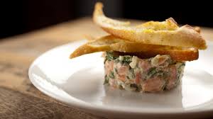 Recette Tartare De Saumon Recipe Food Salmon Tartare Recipes