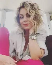 Promote with Ana Da Graça Rodrigues (@voxinsideme)