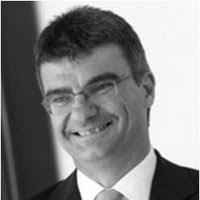 3400+ perfiles de «Radley»