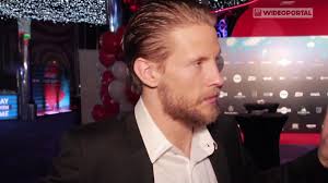 Sebastian fabijański (born 14 june 1987) is a polish film, tv and theatre actor. Sebastian Fabijanski O Smolensku Mozna Byc Za Taki Film Znienawidzonym Wideoportal Tv Plotki Gwiazdy Komentarze Wideoportal Tv