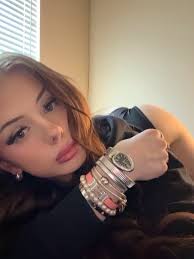 just me patiently waiting for the older guys who like 🏳️‍⚧️ girls...  🎀🥹🥰 #viral #tsgirl