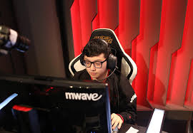 Enjoy your viewing of the live streaming: Essendon Football Club Closes Bombers Esports Division Esports Insider