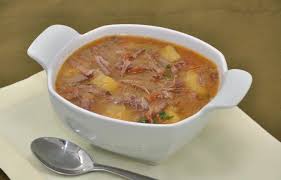 Caldo De Mandioca Para 100 Pessoas Ingredientes Sopa De Mandioca E Costela Prato Saboroso Para A Familia Sopas Receitas Receitas Costela Com Mandioca
