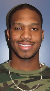 VIDEO — Holland's Weatherspoon keeps the Dutch smiling with play,  personality