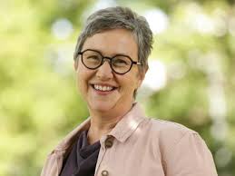 Skinner slammed for 'bastardry'