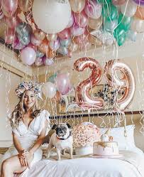 Easy Birthday Decorations For Woman Happy 29th Birthday 29th Birthday Parties Birthday Party Photography Happy 29th Birthday
