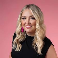 Melinda Rother's Instagram, Twitter & Facebook