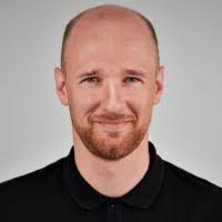 Dennis Knierim's Instagram, Twitter & Facebook