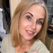 Shelly Ivey (@its_just_shelly) • Instagram photos and videos