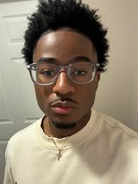 Hate the way my hair looks in a taper : r/BlackHair