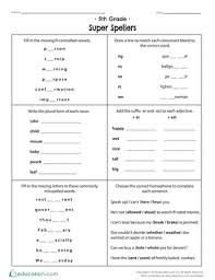 Are You A Good Speller Assess Your Students End Of Year Knowledge Of Spelling Patterns And C Spelling Worksheets Spelling Patterns Fifth Grade Spelling Words