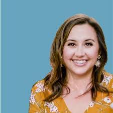 Mallory Lee's Instagram, Twitter & Facebook