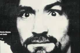 Um papo com Jeff Guinn, autor da biografia definitiva de Charles Manson
