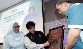 Saya memberitahu pegawai insolvensi tersebut, rumah yang saya ingin jual mempunyai harga yang tinggi bankeap lebih dari cukup untuk. Pindaan Akta Izin Pelepasan Kebankrapan