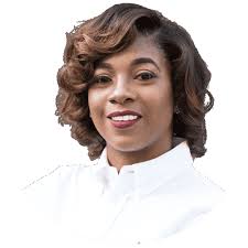 Deanna Harris's Instagram, Twitter & Facebook