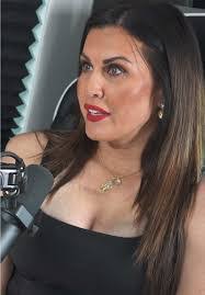 Jennifer Peerman's Instagram, Twitter & Facebook