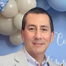 Efren Galindo's Instagram, Twitter & Facebook