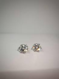 Here are my gorgeous stud earrings. New Arrival 0 95 Ct Brilliant Man Made Diamond Six Claw Stud Earrings Women S Fashion Jewellery Earrings On Carousell
