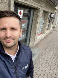 rotkreuz #gemeinschaft #behindthescene #helfenwohilfenötigist #vendo