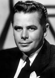 Evelyn Keyes & Glenn Ford