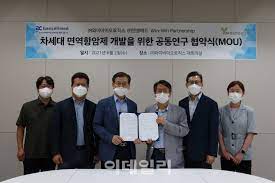 그는 자신을 데리러 온 저승사자 비선에게 빌고 빌어 그녀의 일을 돕기로 약속하고 죽을 운명을 거슬러 부활한다. Ckmlsuj6x3ynlm