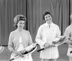 Discography ↓ songs ↓ credits ↓ Lea Pericoli E I Suoi 80 Anni Tennis Amore Di Una Vita Sport Ansa It