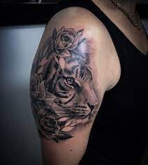 Realistic Tiger With Flowers Tattoo Girl Shoulder Tattoos Tattoos Tiger Shoulder Tattoo