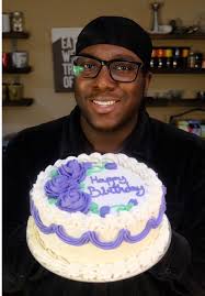 Watch me make a homemade classic grocery store cake 🕺🏾