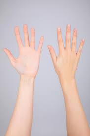 Follow these tips and learn how to be a hand model. Julia S Handmodel Berlin