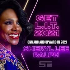 Deena Jones's Instagram, Twitter & Facebook