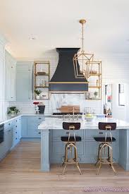 Blue And Brass Accent Kitchen Trending Decor Home Decor Trends Kitchen Marble