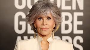 Imogen Lee (@LeeMogen)