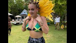 Adele is the queen of heartbreak. Adele Slammed For Cultural Appropriation Jamaicans Defend Singer Loop Trinidad Tobago