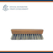 The amazebrush offers a simple and efficient way to remove pet hair, horse hair from numnahs, blankets and soft furnishings, it also removes, lint, pilling and wool balls from clothing and restores them like new. Horse Hair Brush 18cm Shopee Singapore