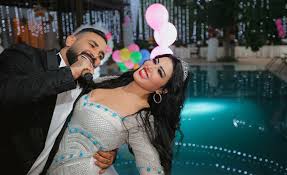 اعرف السبب سمية الخشاب وأحمد سعد Ø£Ø­Ù…Ø¯ Ø³Ø¹Ø¯ Ø­Ø§Ø¦Ø± Ø¨ÙŠÙ† ÙƒÙŠØ¯ Ù†Ø³Ø§Ø¦Ù‡ ÙˆØ±ÙŠÙ… Ø§Ù„Ø¨Ø§Ø±ÙˆØ¯ÙŠ ØªØ´Ø¹Ù„ Ø­Ø±Ø¨Ø§ Ø¬Ø¯ÙŠØ¯Ø© Ù†ÙˆØ§Ø¹Ù…