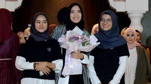 7 aplikasi desain baju & kaos terbaik 2020, untuk android & pc! Jenahara Nasution Kini Fokus Ke Pasar Baju Muslim Dalam Negeri Cantik Tempo Co
