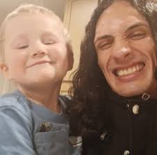 Dr Anna Lembke tells a story about an addiction you probably didn't know  was possible... 😔