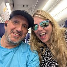 Araceli Mojica's Instagram, Twitter & Facebook