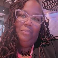 Roni's Bling Boutique updated...