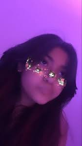 Maybe you would like to learn more about one of these? Pin By L On Pfps And Gifs Instagram Ideas Photography Aesthetic Girl Photoshoot