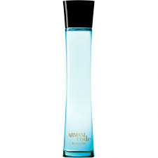 In seinem portfolio bietet giorgio armani eine große auswahl an extravaganten und unverkennbaren düften für damen und herren an. Giorgio Armani Armani Code Turquoise Pour Femme Duftbeschreibung