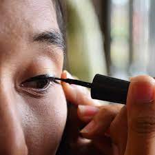 This area should feel lightly moist but without a runoff. 5 Liquid Eyeliner Mistakes You Re Probably Making Self